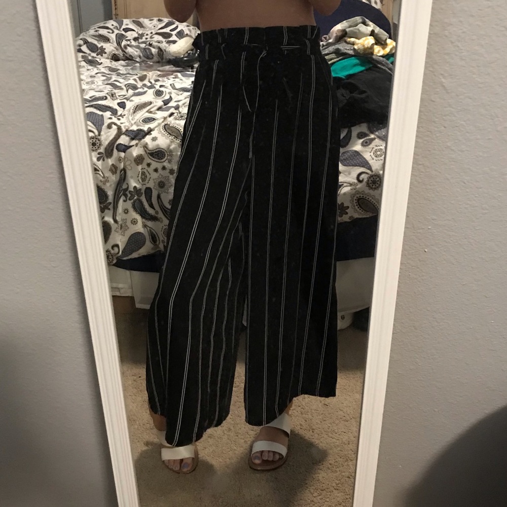 Black & White flowy pants